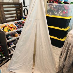 Tepee Playtent 