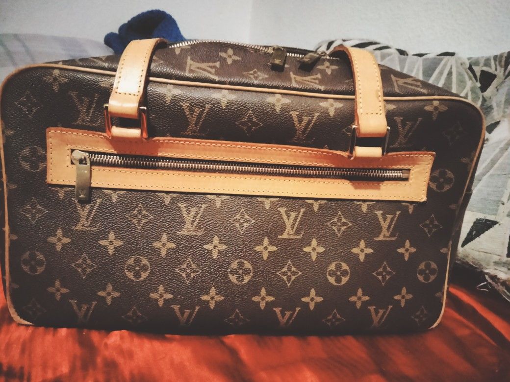 Louis Vuitton Bag