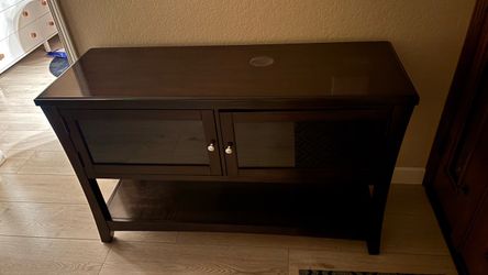 TV Console/Hutch