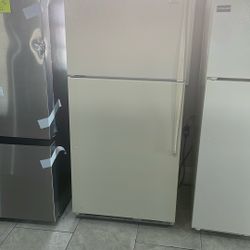 Whirlpool Refrigerator 