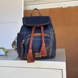 Dooney & Bourke Murphy Backpack  🎒 Blue Brown Good Condition 👍🏻