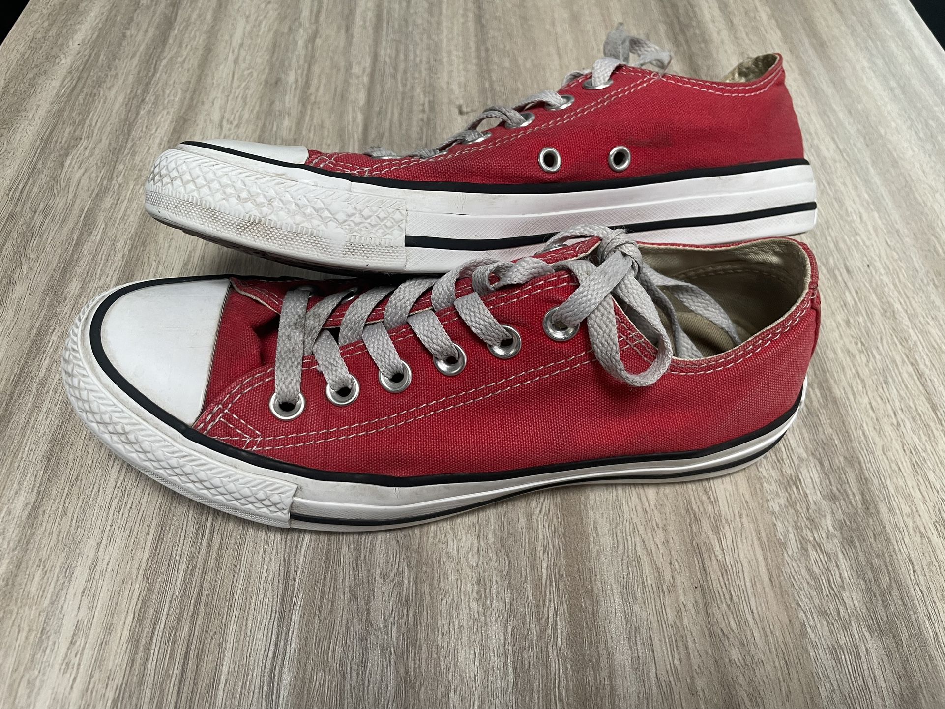 Red Converse w7/m5