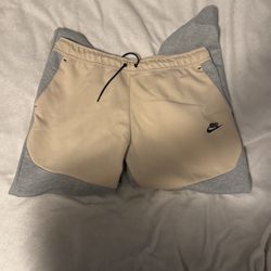 Nike Tech Sweats