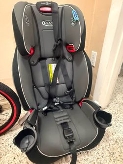 Graco Car Seat / excellent condition / 80 or best offer