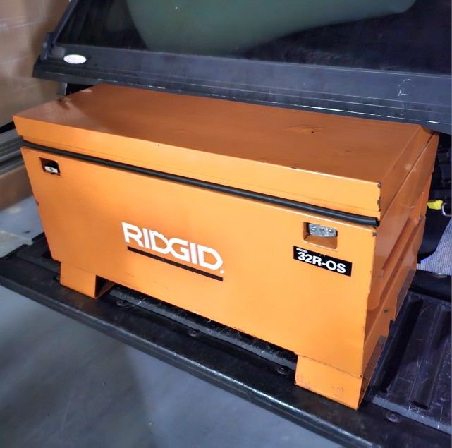 Ridgid 32in jobbox, Includes new locks, normal wear, good condition
