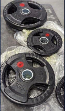 Rubber Weights, Olympic Weights, Barbells, Dumbbells, Smith Machine, Squat Rack.