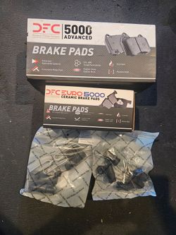 Brake pads range rover