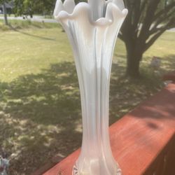 Vintage (Northwood?) Swung Stretch Vase