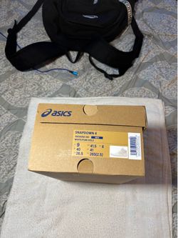 Size 9 wrestling shoes