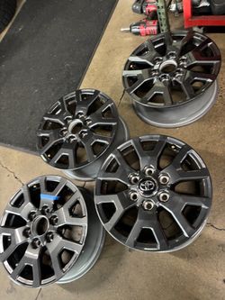 Wheels OEM Toyota