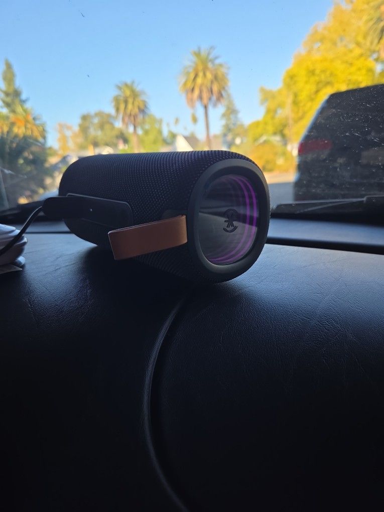 Portable Speaker "Gemstone Infinity