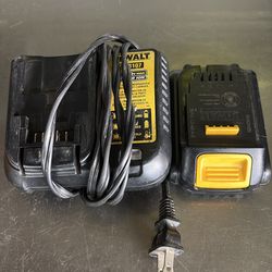 Dewalt  Dcb207