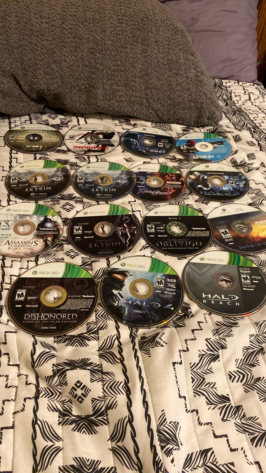 15 Xbox 360 Game Discs