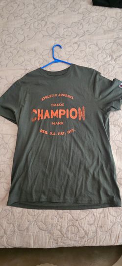 Champion Graphic T-Shirt + Arizona Skinny Jeans Bundle (Men's)