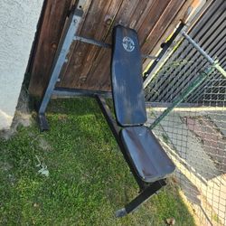 Fully Adjustable Weight Bench