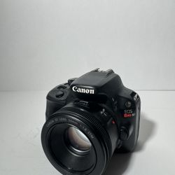 Canon EOS Rebel SL1 with Canon EF 50mm f/1.8 STM Lens
