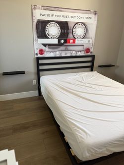 Queen bed frame & mattress