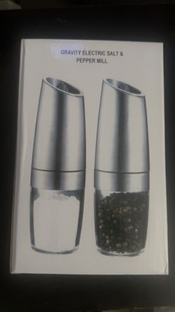 Gravity Electric Salt and Pepper Mill