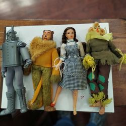 ALICE IN WONDERLAND Dolls And Photo