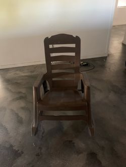 Outdoor rocking chair