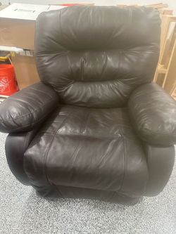 Swivel recliner