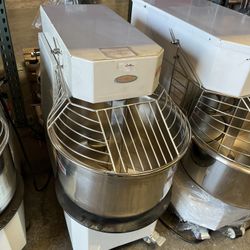 40qt 2 Speed Rising Spiral Mixer