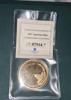 Collectible mint coin