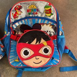 Ryan S World bag Pack