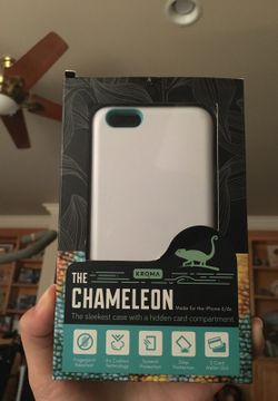 iPhone 6/6s phone case with hidden compartment