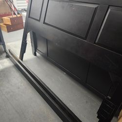Black Wood Queen Headboard & Side Rails – Classic Design