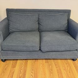 Linyi Guoxin Gray Couch