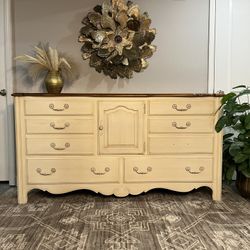 Ethan Allen dresser