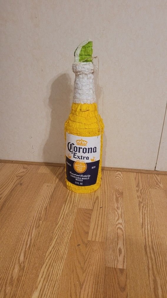 CORONA EXTRA PINATA