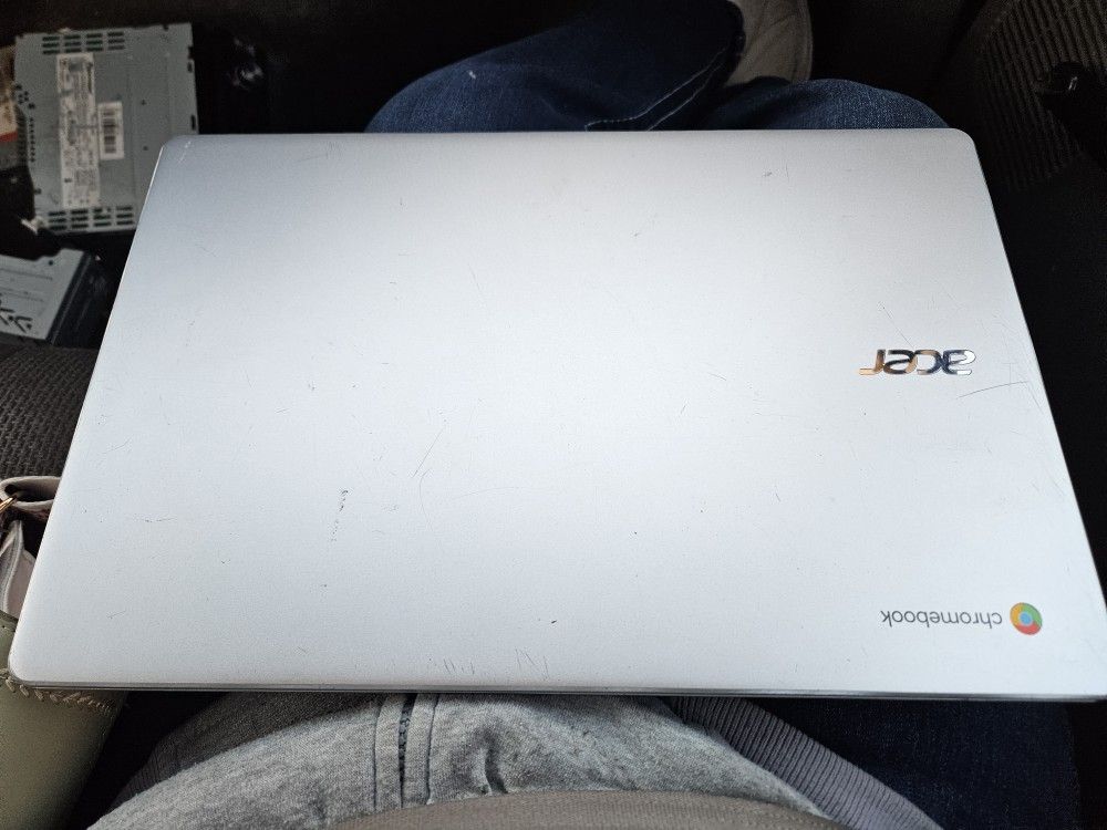 ACER CHROMEBOOK