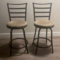 Mainstays Bar Stool with 360-Degree Swivel