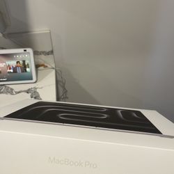 MacBook Pro 14