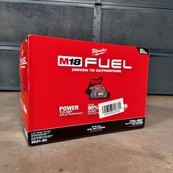 Milwaukee M18 FUEL 6-1/2” Plunge Cut Track Saw (Tool Only)
