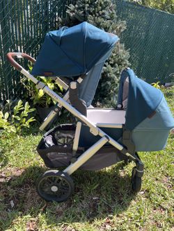 Single To Double Stroller Uppababy Vista V2 FINN With Bassinet And Adapters