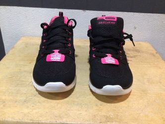 Gym shoes..for women’s