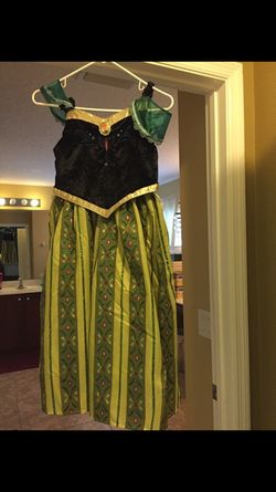 Disney Halloween Costume size 10/12