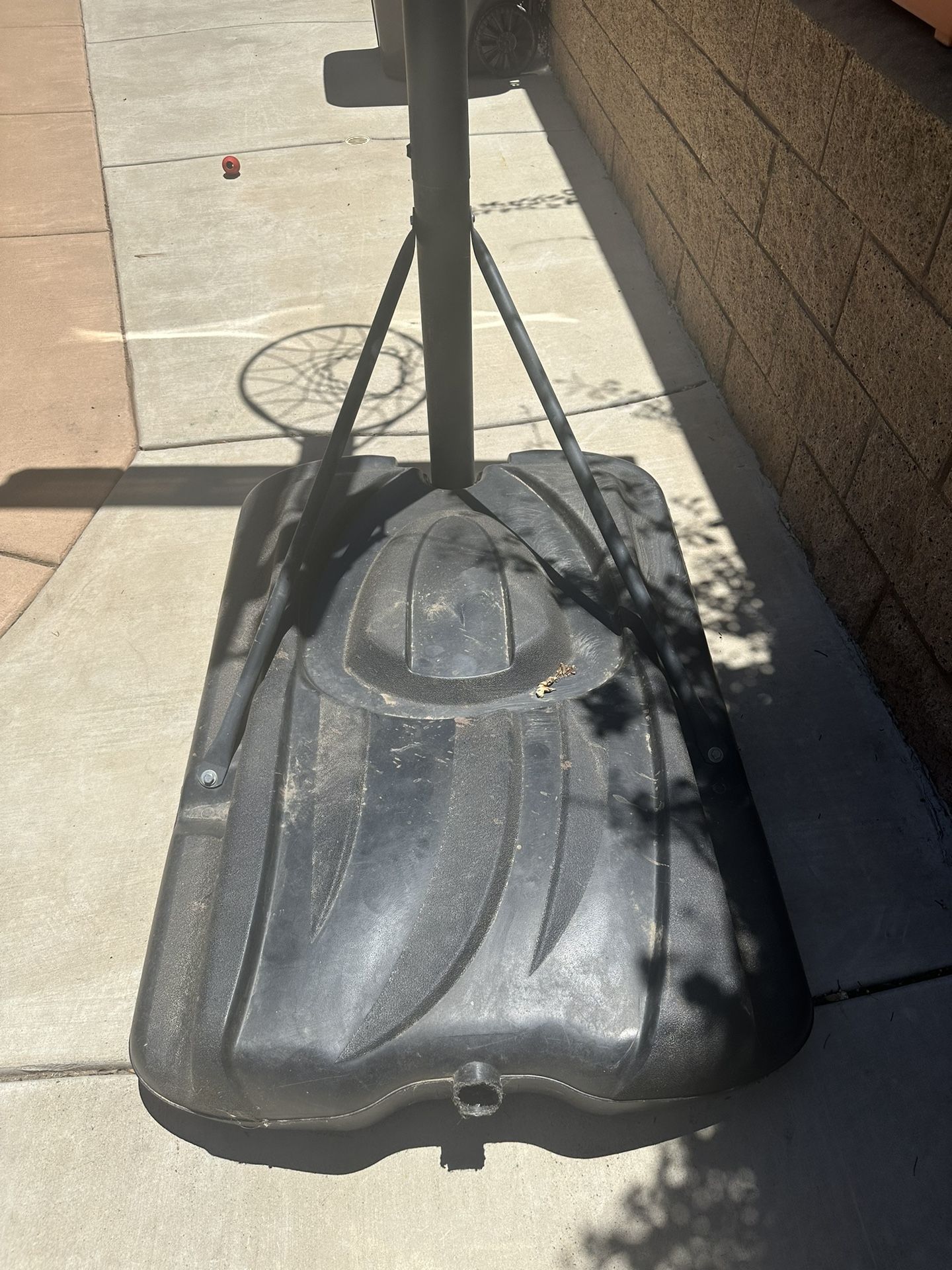 Lifetime Regulation Basketball Hoop for Sale in Wildomar, CA OfferUp