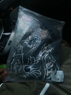 Black chrome heart shirt