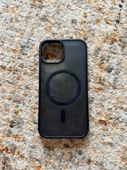 Black MagSafe iPhone 14 Case