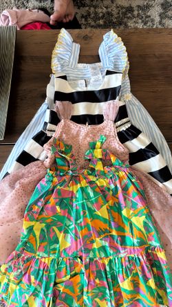 Girls' clothing