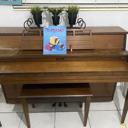 Piano For Sale 
