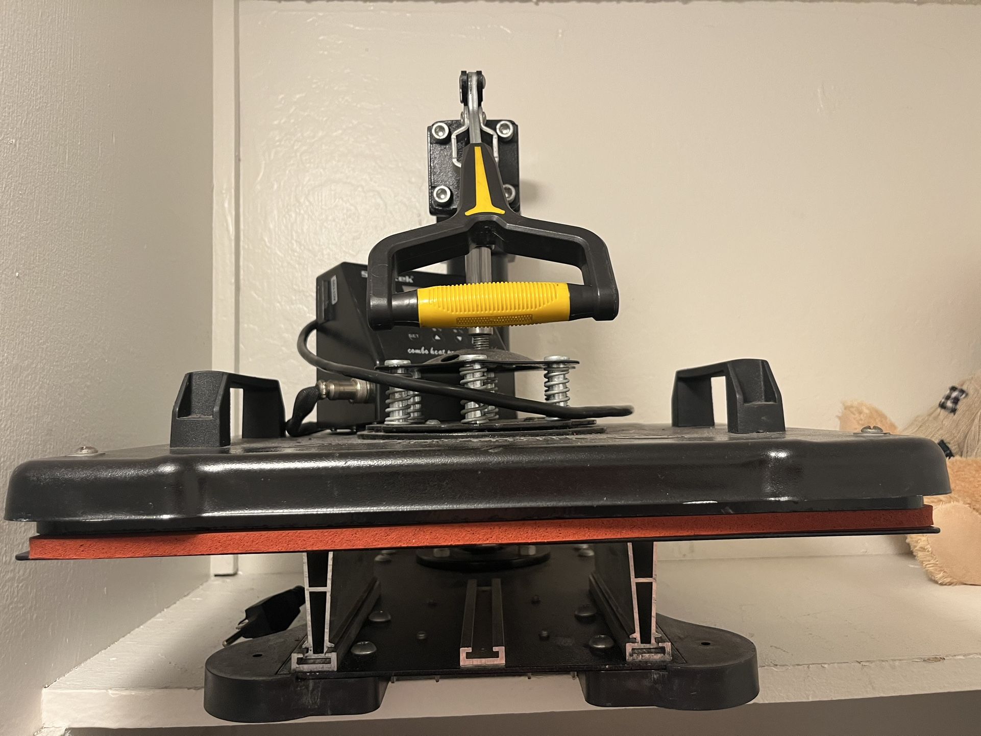 T-Shirt Press