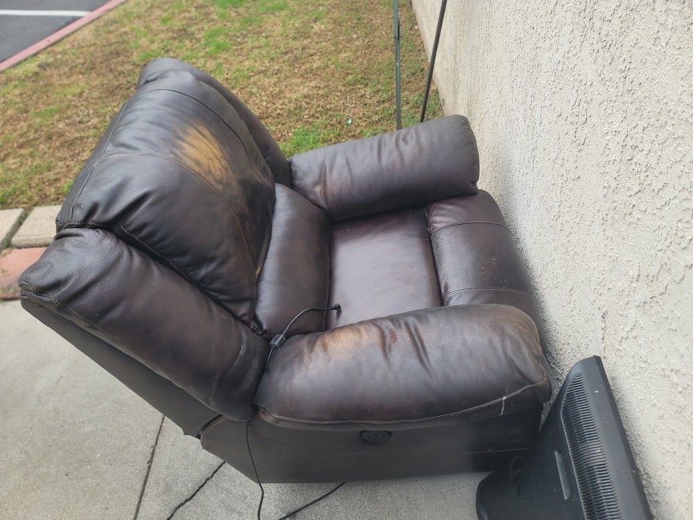 Free Recliner