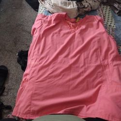 5xl Peach Scrub Tops