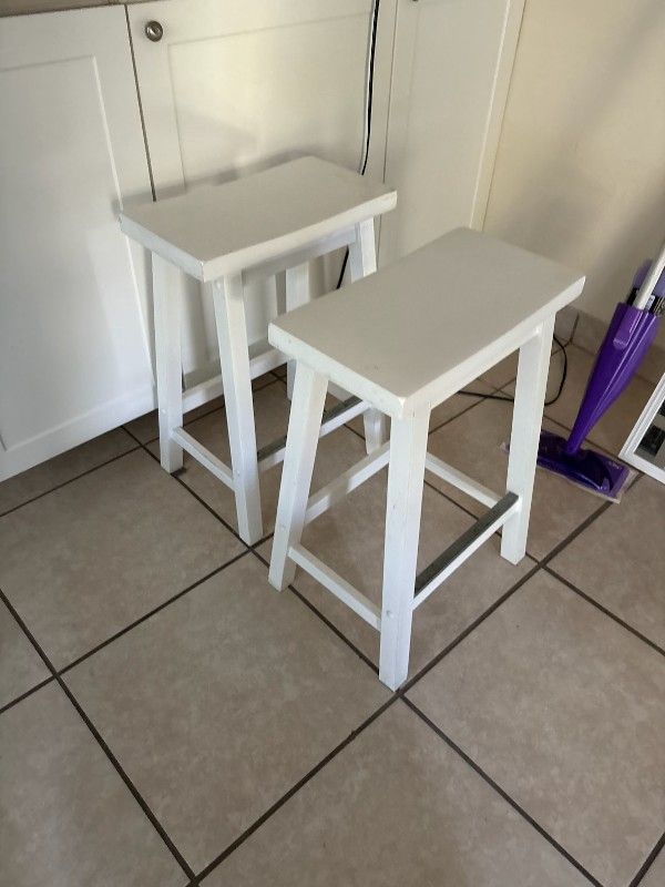 2 Wooden Stools 