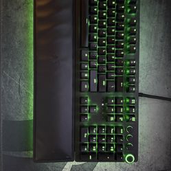 Razed  Huntsmen Elite Keyboard And Razer Basilisk Mouse 